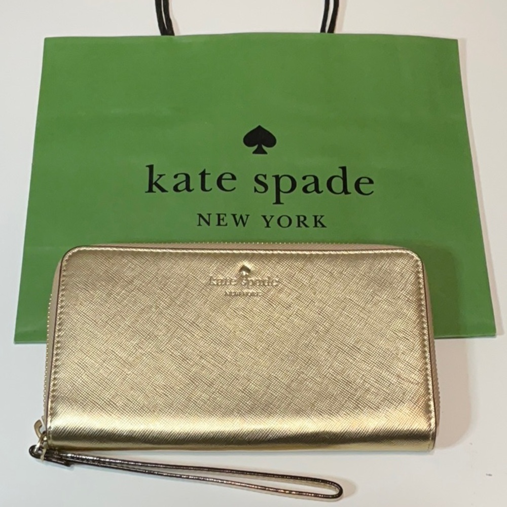 Kate Spade NY Talk Is Chic Gold Saffiano Leather Wristlet Wallet EUC MSRP $200